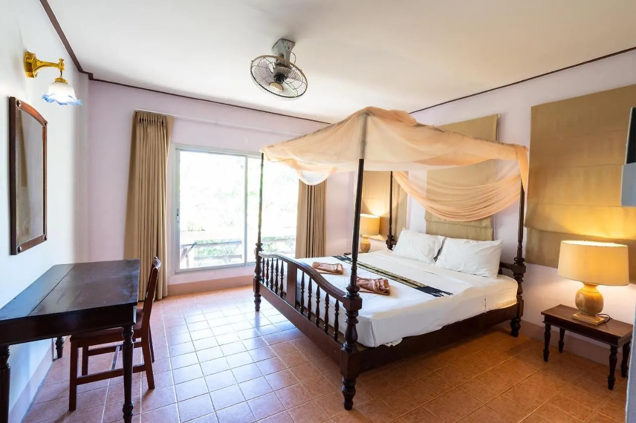 Gooddays Lanta Beach Resort Sha Koh Lanta